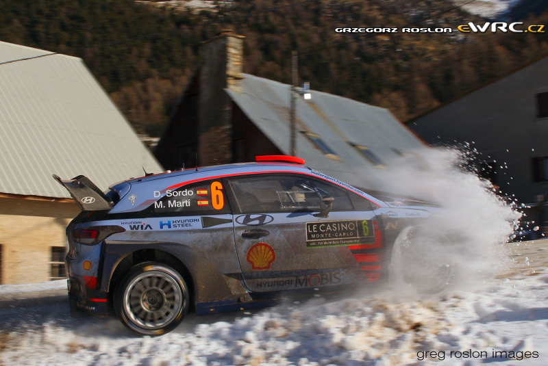 Illustration for article titled Rally Monte Carlo photos from around the nets (megadump)